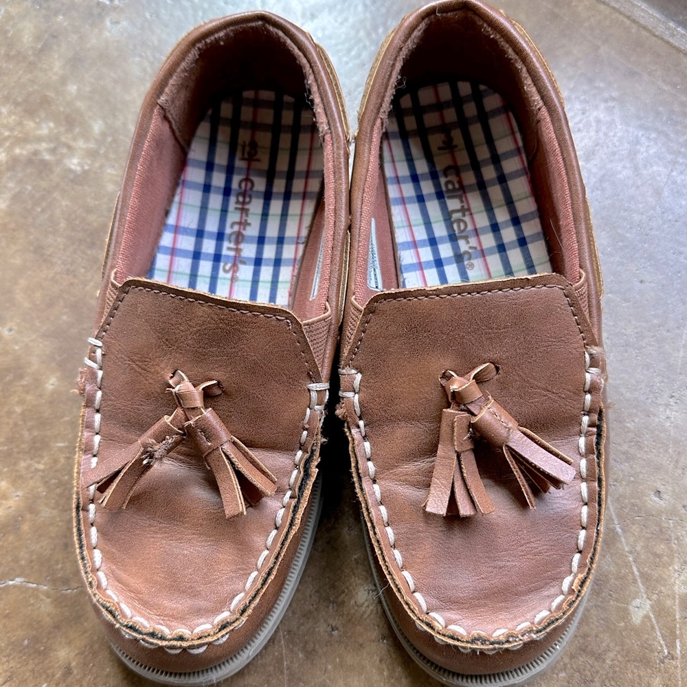 Carter’s Brown Loafer Dress Shoes Little- Big Boys Size 13